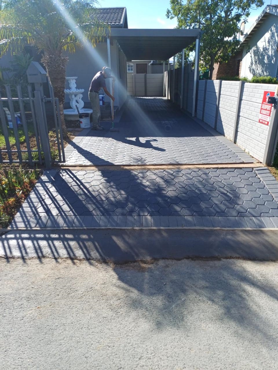 3 Bedroom Property for Sale in Riversdale Western Cape